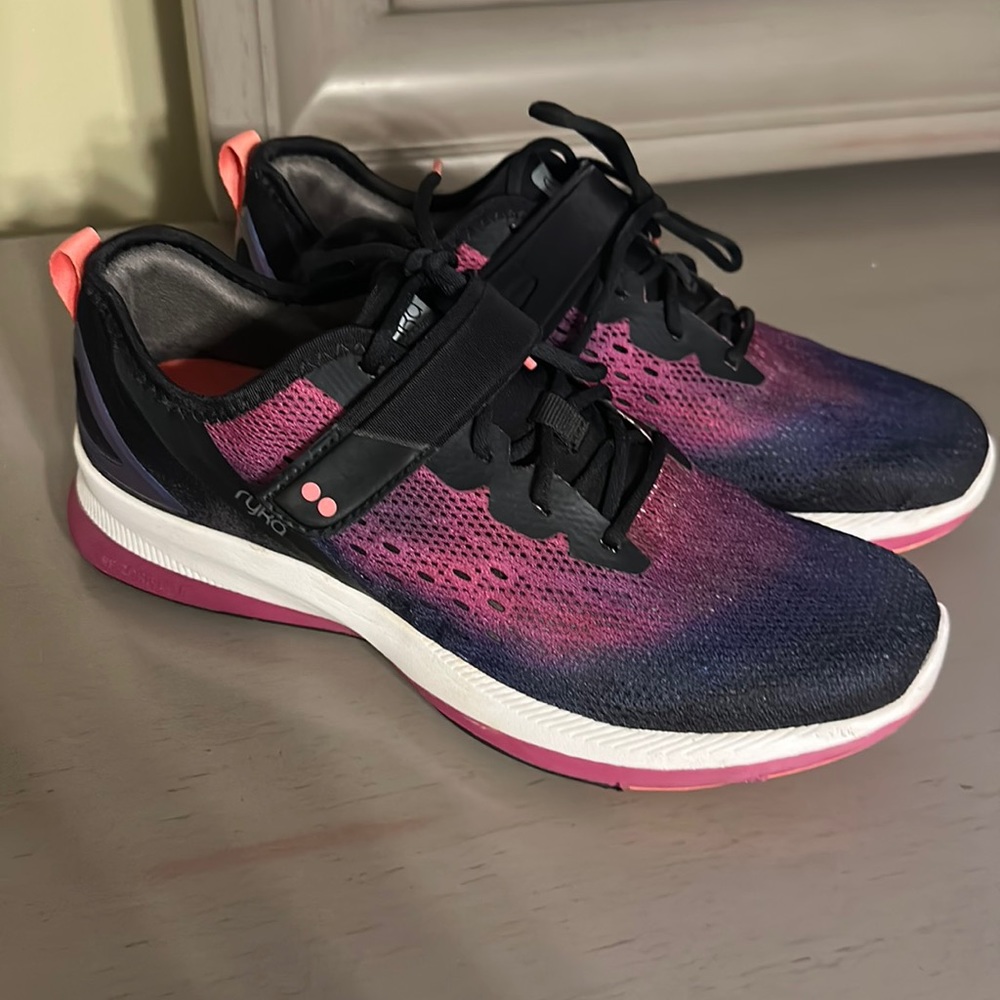 Ryka shoes size 9W